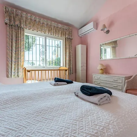 Holiday home Casa 9 *