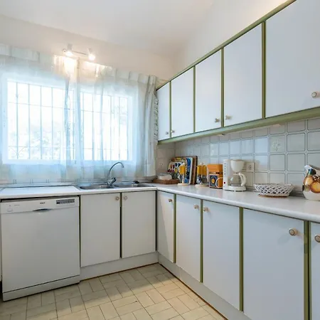 Casa 9 Holiday home *